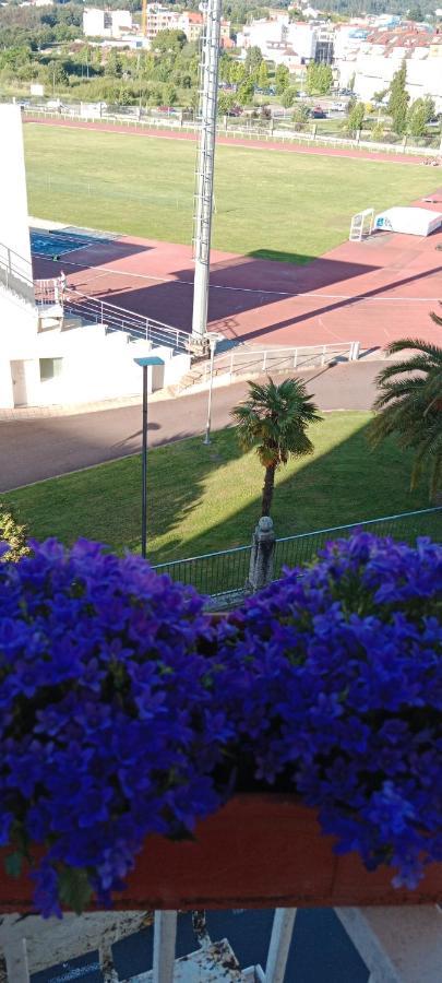 Vistas A La Pista De Atletismo Διαμέρισμα Ποντεβέντρα Εξωτερικό φωτογραφία